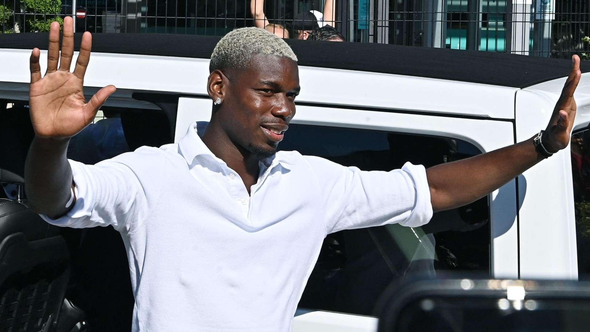 曼联与滕哈赫续约至2028年薪资提升至300万英镑