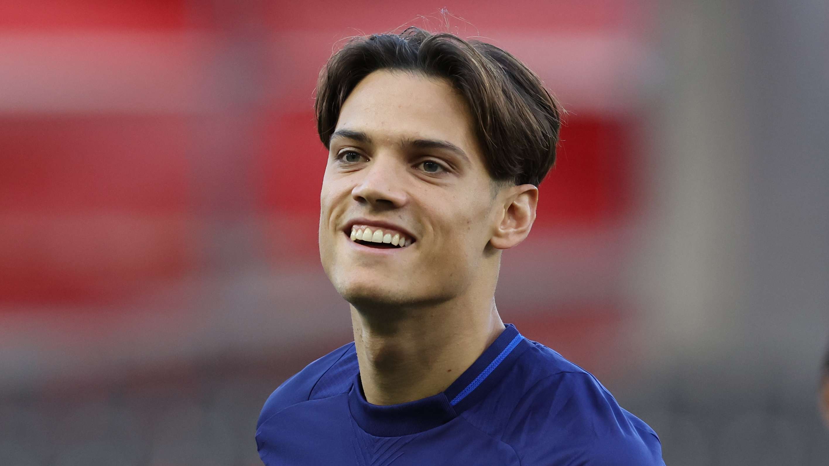 相比之下 相比之下